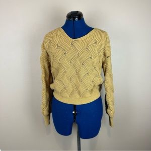 Adorable ochre yellow sweater, no flaws 🖤